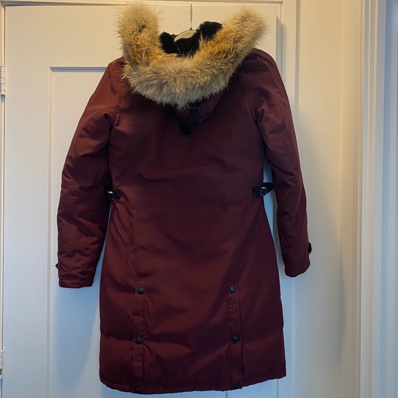 Very Good Condition Canada Goose Kensington Parka in Plum - Size Small - Picture 3 of 7